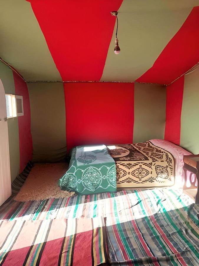 Отель Camp Mbark Authentic Мхамид Экстерьер фото