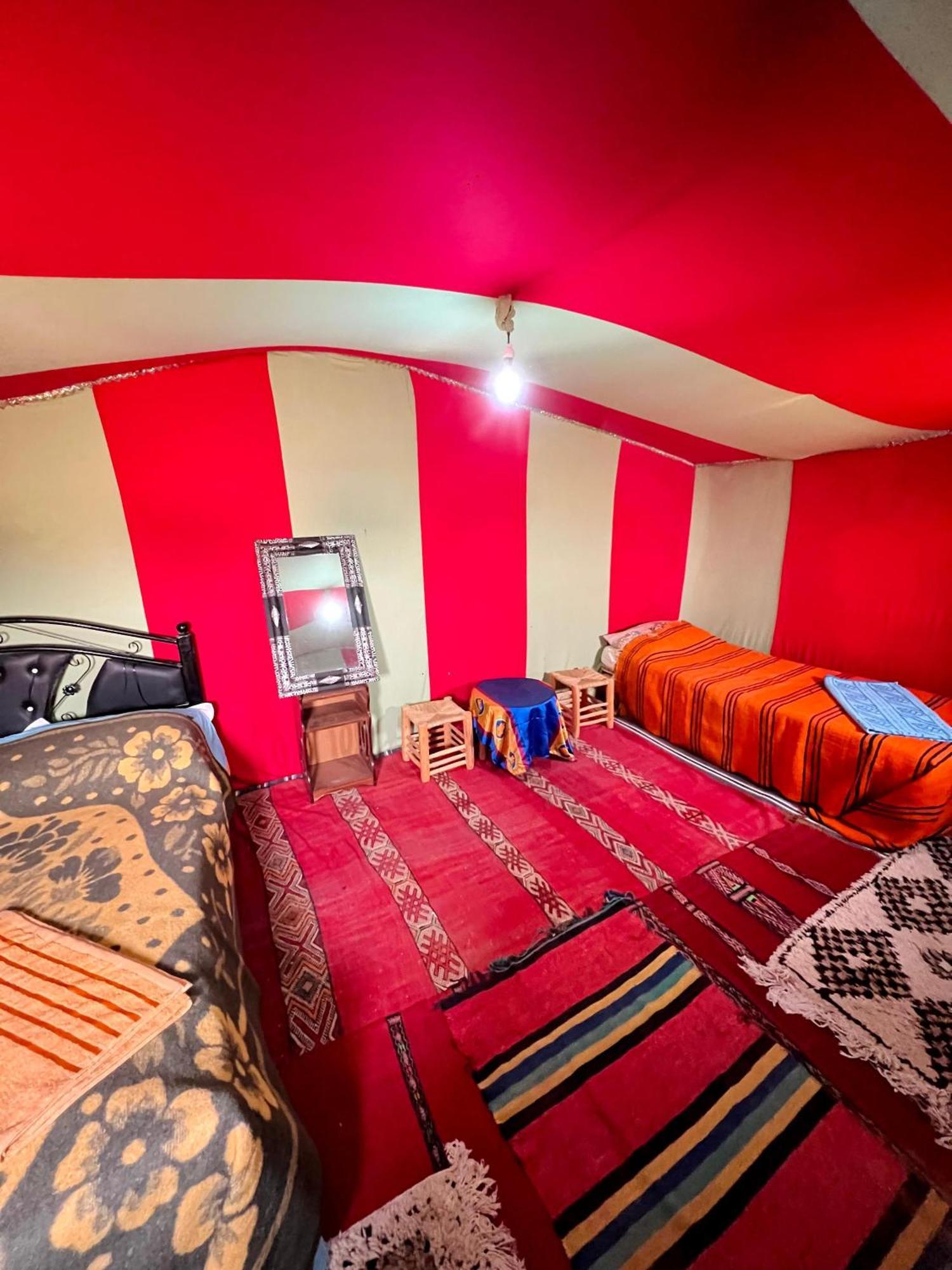 Отель Camp Mbark Authentic Мхамид Номер фото